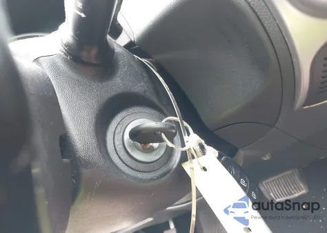 2010 Hyundai Tucson Limited z USA, uszkodzony, nr VIN KM8JUCAC5AU051857